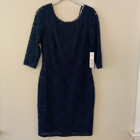 NWT Eliza J Navy Lace Bodycon Quarter Sleeve Dress